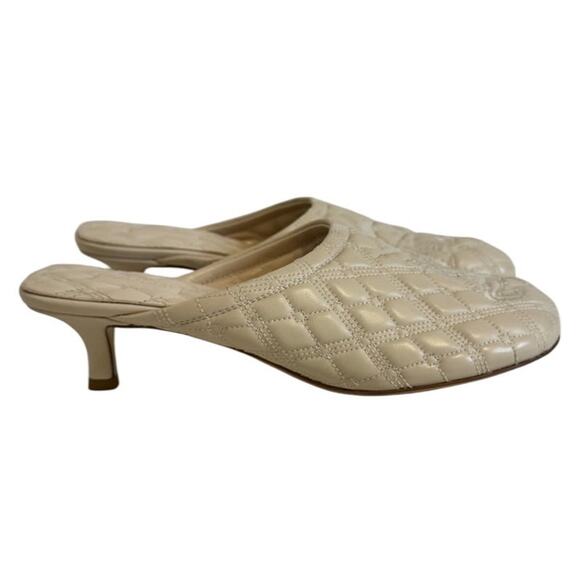 NEW Burberry Beige Quilted Embroidered Slip-On Glove Mule Shoes 37.5 - Picture 3 of 14